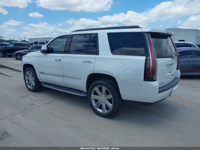 1GYS3BKJ2HR145088 Cadillac Escalade Luxury