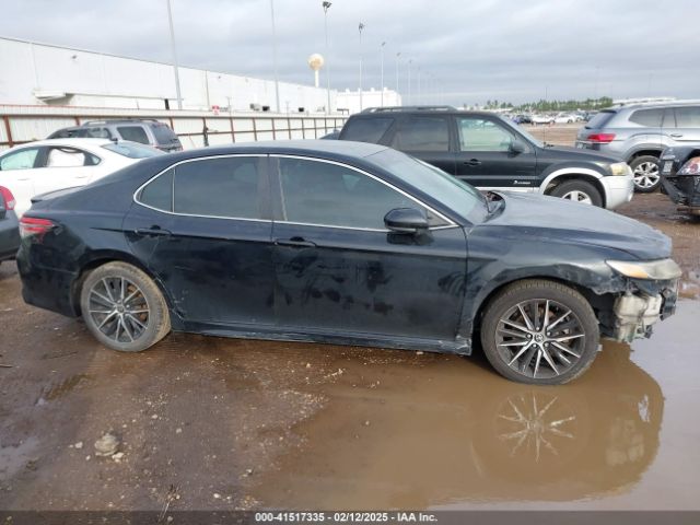 4T1B11HK3JU586278 Toyota CAMRY SE