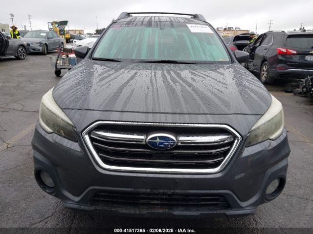 4S4BSACCXJ3238917 Subaru Outback 2.5i Premium