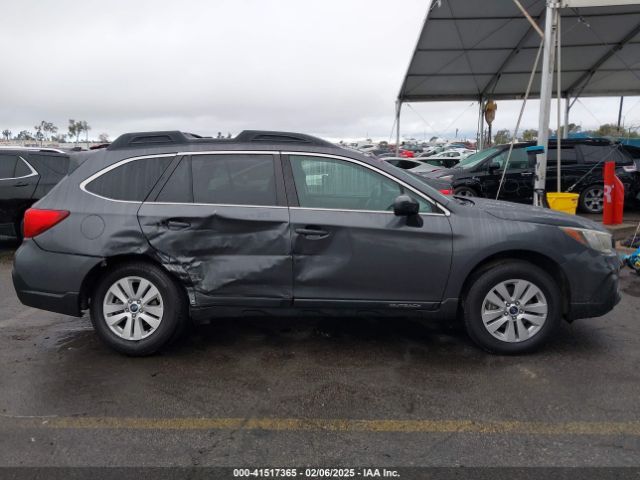4S4BSACCXJ3238917 Subaru Outback 2.5i Premium