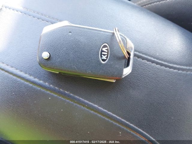 3KPF24AD4KE052321 KIA Forte Lxs