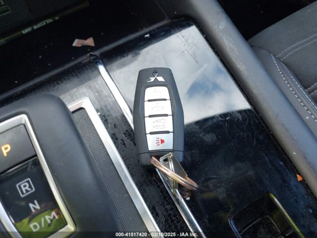 2023 MITSUBISHI OUTLANDER JA4J4UA85PZ059016 Photo 10