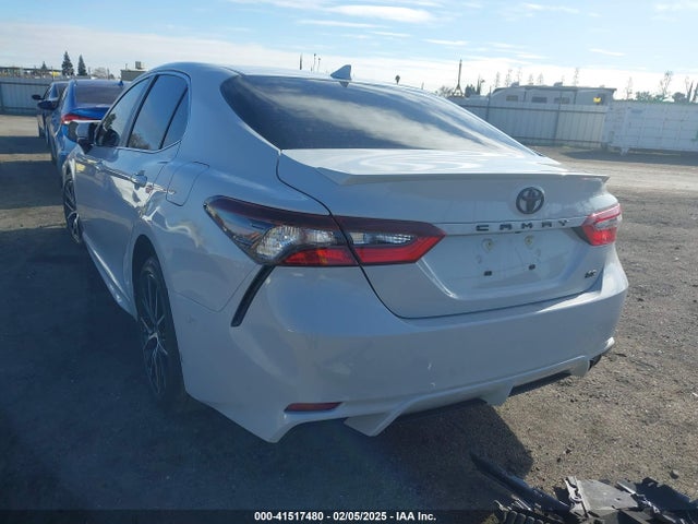 4T1G11AK8PU117566 Toyota CAMRY SE