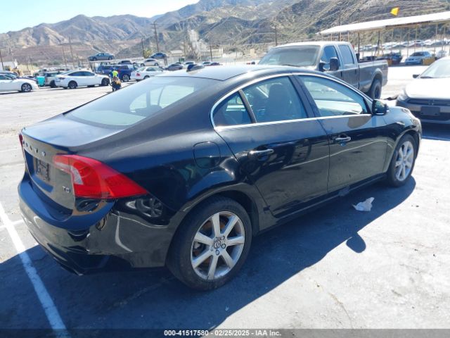 YV126MFK5G2392022 Volvo S60 T5 Drive-e Premier