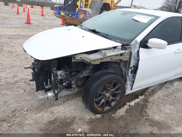 1C3CDFAA4FD433824 Dodge DART SE