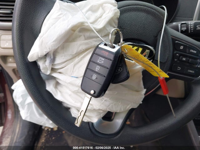 5XXGT4L30JG206020 KIA Optima Lx