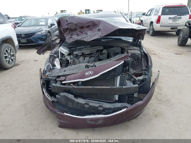 5XXGT4L30JG206020 KIA Optima Lx