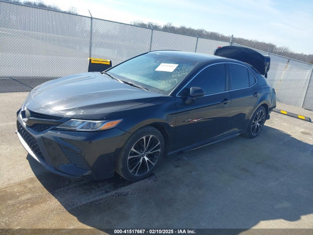 4T1B11HK0JU536793 Toyota CAMRY SE