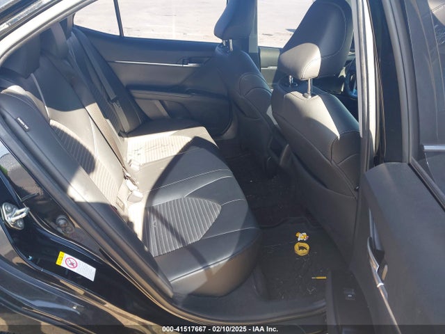 4T1B11HK0JU536793 Toyota CAMRY SE