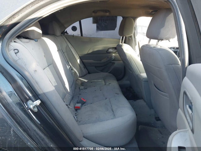 Chevrolet lkw 2014 1G11B5SL5EF258496 Image 8