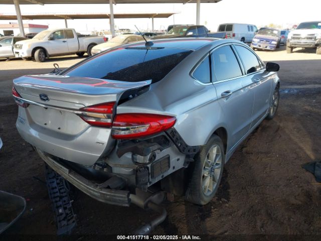 3FA6P0PU9HR414295 Ford Fusion Energi Se Luxury