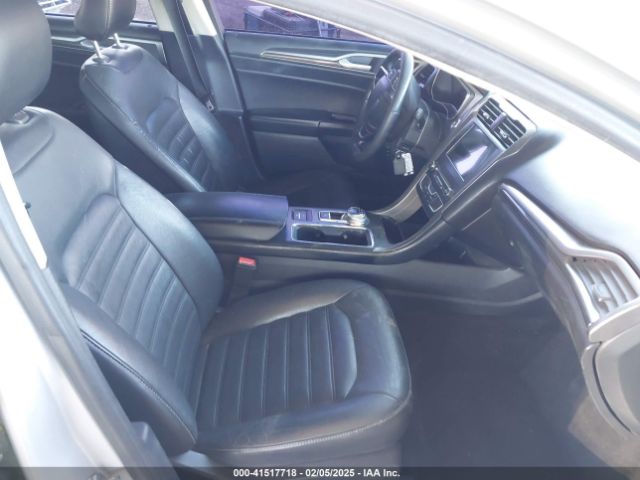 3FA6P0PU9HR414295 Ford Fusion Energi Se Luxury