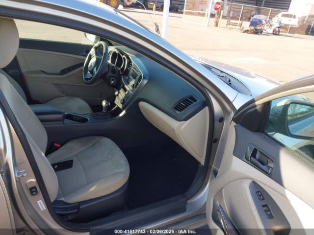 KNAGM4A77E5466294 KIA Optima Lx