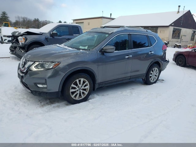 Nissan ROGUE SV 2017 JN8AT2MV7HW252337 Image 2