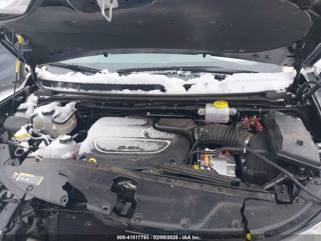 2C4RC1S74RR166667 Chrysler Pacifica Hybrid Select