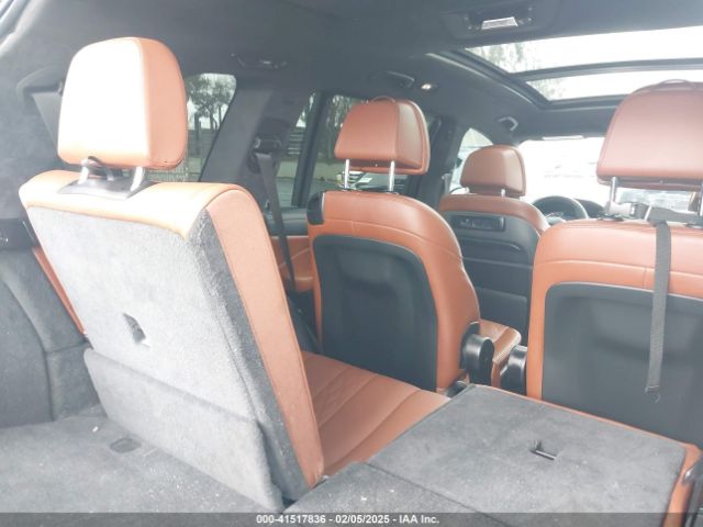 5UXCW2C08N9K77869 BMW X7 Xdrive40i