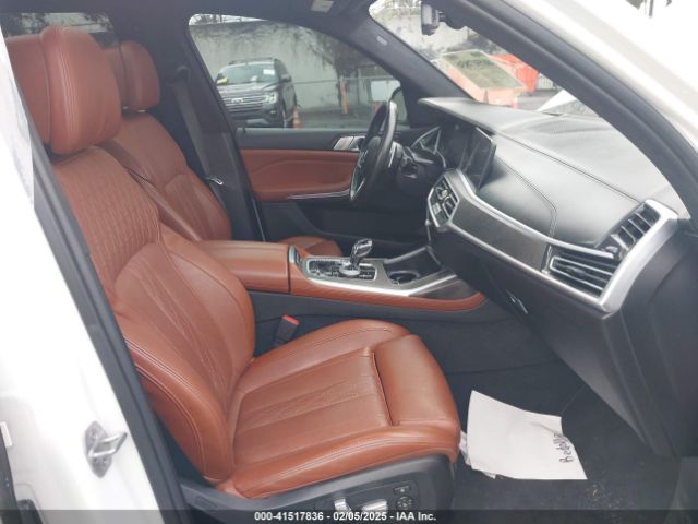 5UXCW2C08N9K77869 BMW X7 Xdrive40i