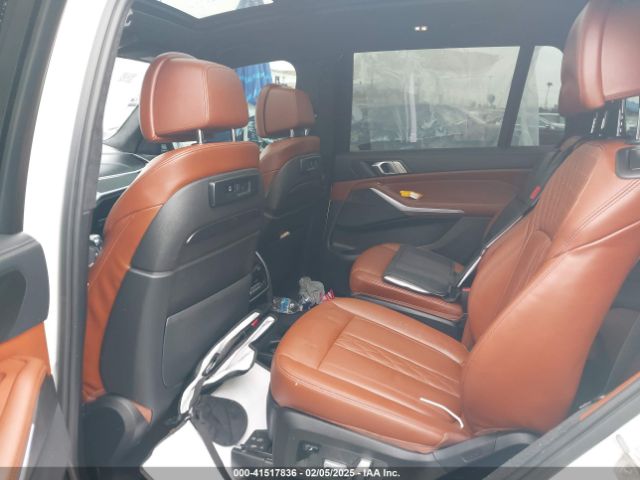 5UXCW2C08N9K77869 BMW X7 Xdrive40i