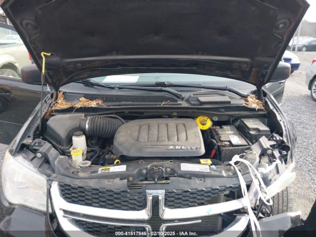 2C4RDGBG8ER114694 Dodge Grand Caravan Se