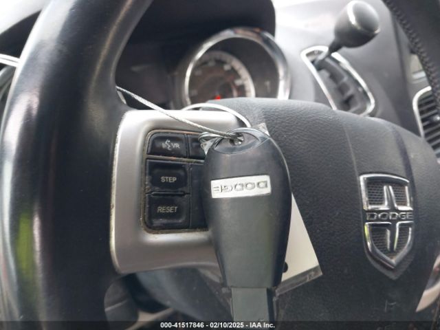 2C4RDGBG8ER114694 Dodge Grand Caravan Se