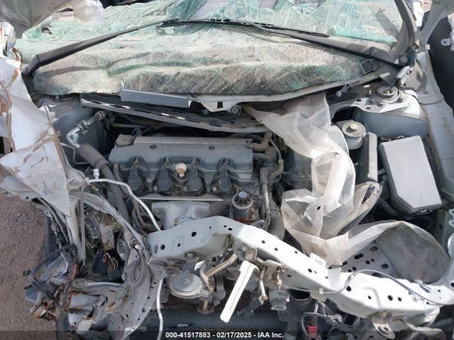 2HGFB2F7XFH527666 Honda CIVIC SE