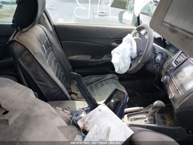 2HGFB2F7XFH527666 Honda CIVIC SE