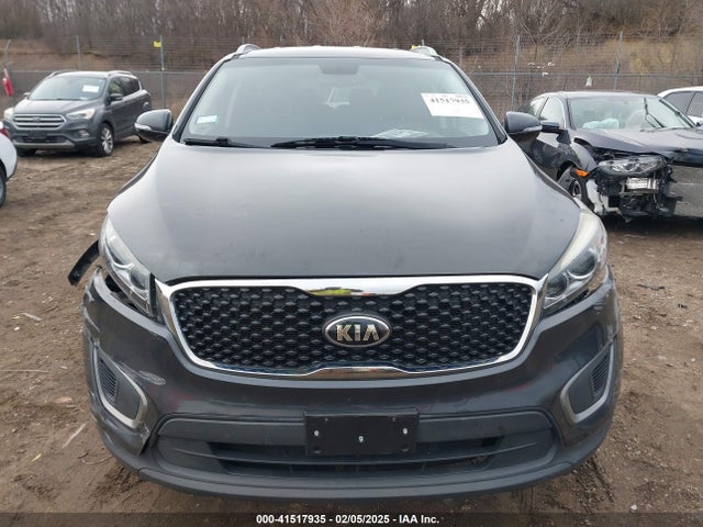 5XYPG4A38GG103942 KIA Sorento 2.4l Lx