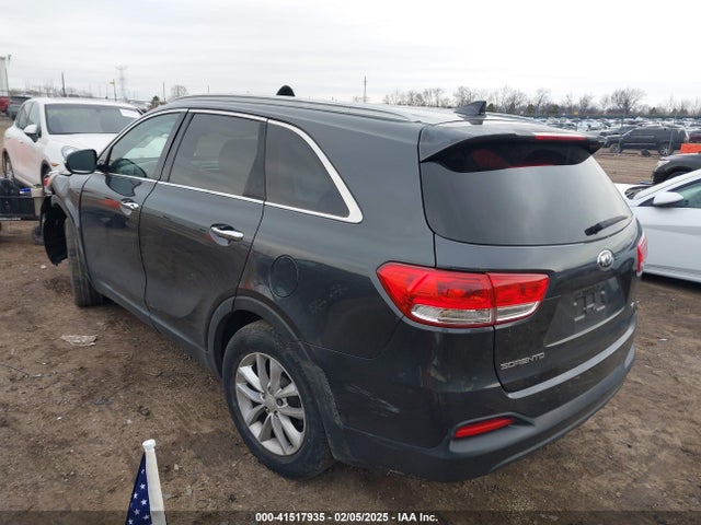 5XYPG4A38GG103942 KIA Sorento 2.4l Lx