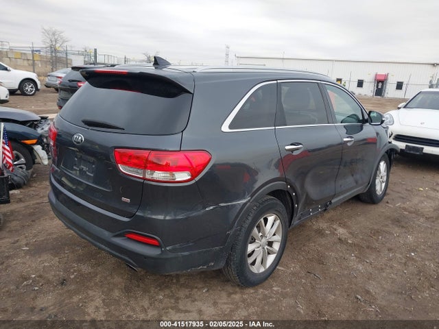 5XYPG4A38GG103942 KIA Sorento 2.4l Lx