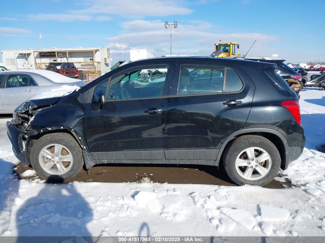 3GNCJNSB9JL192391 Chevrolet TRAX LS