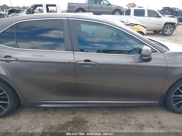 4T1G11AKXNU659247 Toyota CAMRY SE