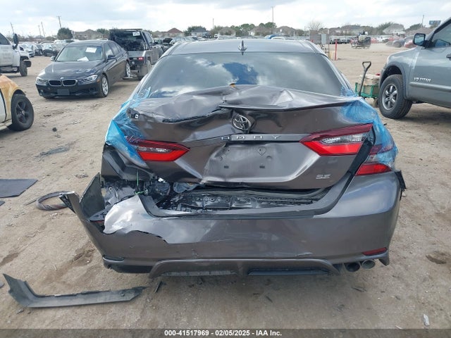 4T1G11AKXNU659247 Toyota CAMRY SE