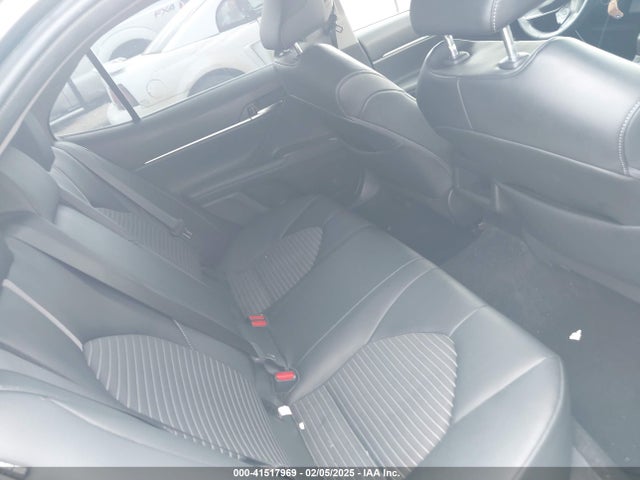 4T1G11AKXNU659247 Toyota CAMRY SE