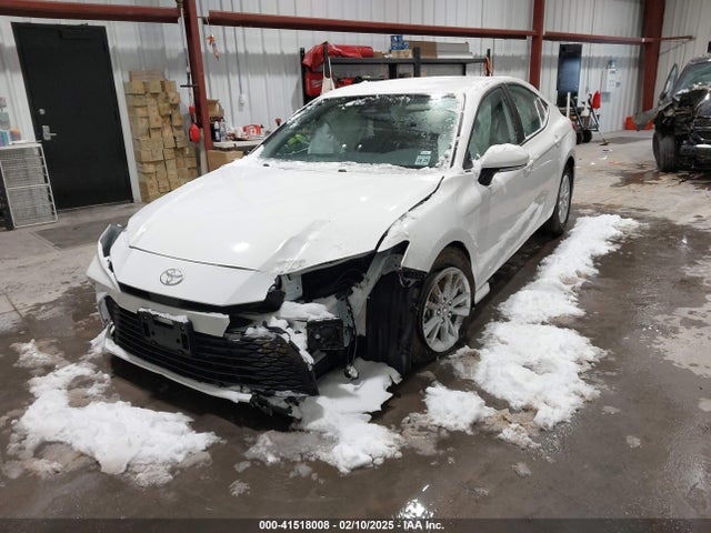 Toyota CAMRY LE 2025 4T1DAACK9SU058956 Image 2