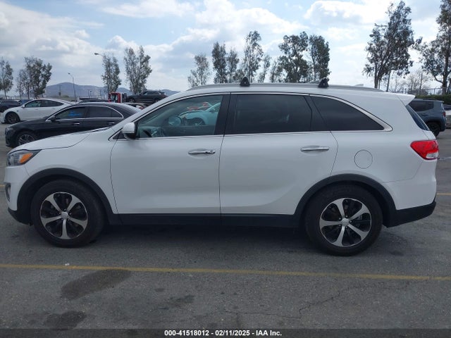 5XYPH4A57HG294186 KIA Sorento 3.3l Ex