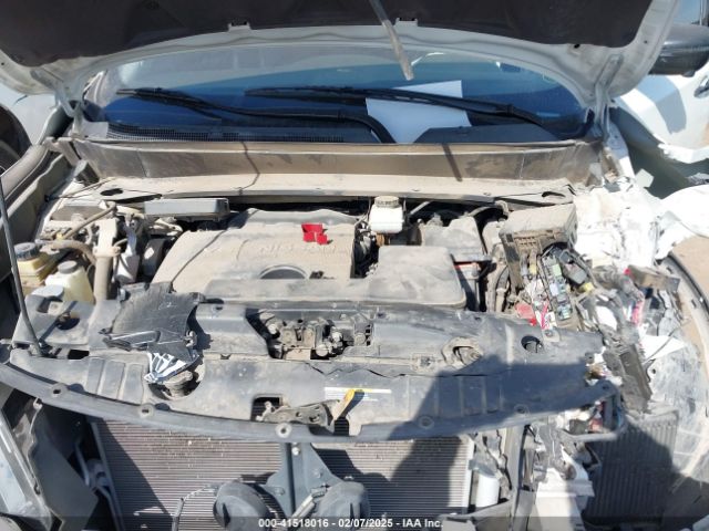 5N1DR2CNXLC621321 Nissan Pathfinder Sl 2wd