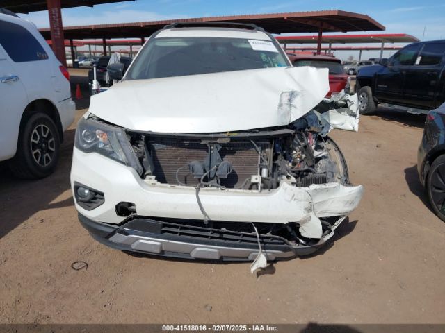 5N1DR2CNXLC621321 Nissan Pathfinder Sl 2wd