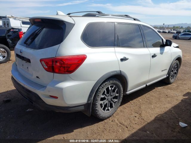 5N1DR2CNXLC621321 Nissan Pathfinder Sl 2wd