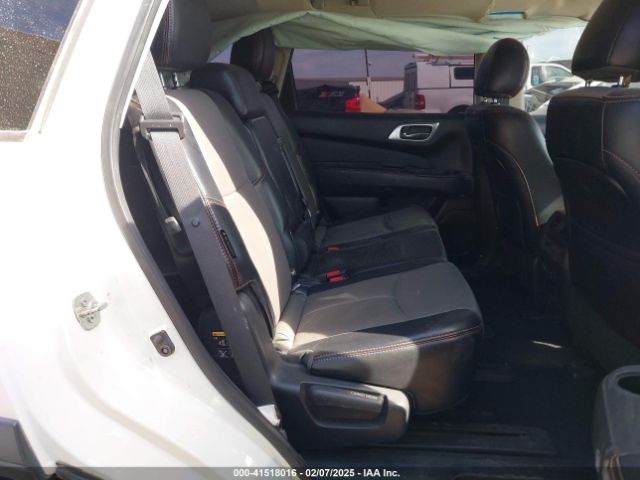 5N1DR2CNXLC621321 Nissan Pathfinder Sl 2wd