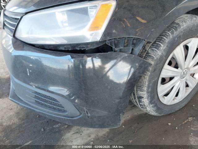 3VW2K7AJ7EM423453 Volkswagen Jetta 2.0l S