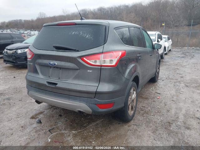1FMCU0G7XFUC12860 Ford ESCAPE SE