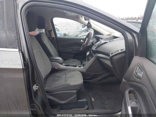 1FMCU0G7XFUC12860 Ford ESCAPE SE