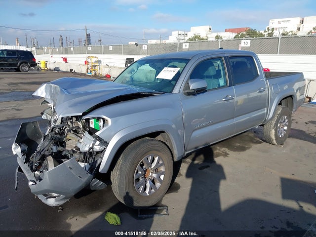5TFAX5GN6HX092877 Toyota 2tr-fe