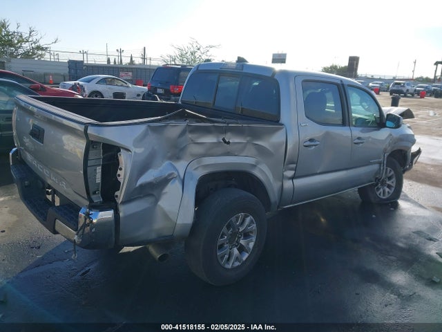 5TFAX5GN6HX092877 Toyota 2tr-fe