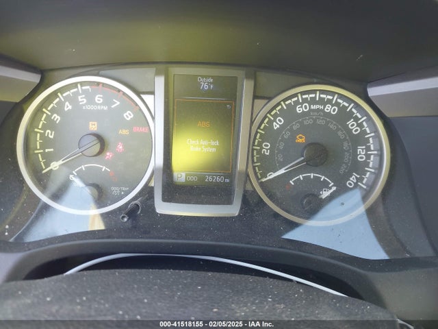 5TFAX5GN6HX092877 Toyota 2tr-fe
