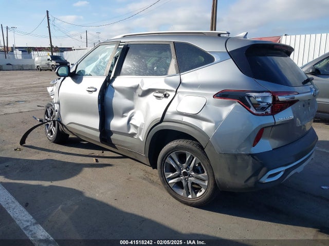 KNDEU2AA2M7146040 KIA SELTOS S