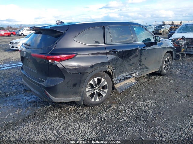 5TDGZRBH5MS145727 Toyota Highlander Xle