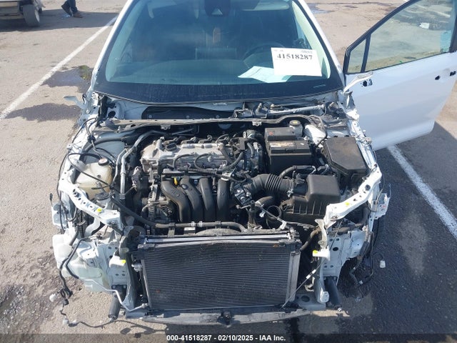 5YFEPMAE1MP208550 Toyota COROLLA LE