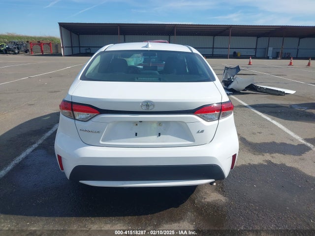 5YFEPMAE1MP208550 Toyota COROLLA LE