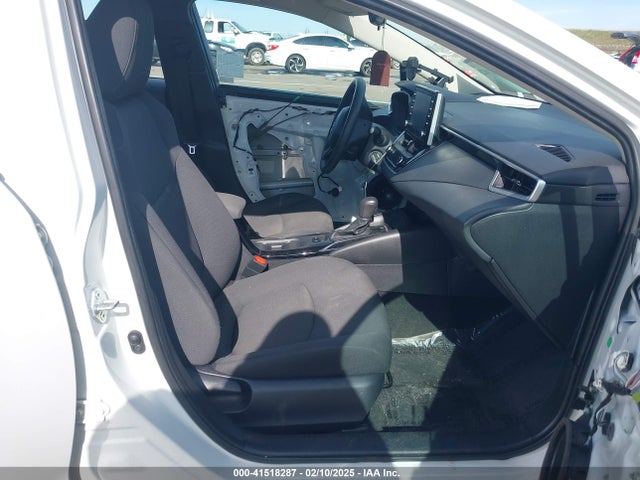 5YFEPMAE1MP208550 Toyota COROLLA LE